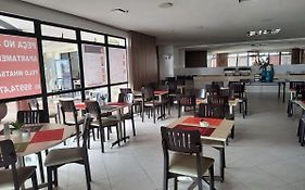 Iate Plaza- Beira Mar Fortaleza